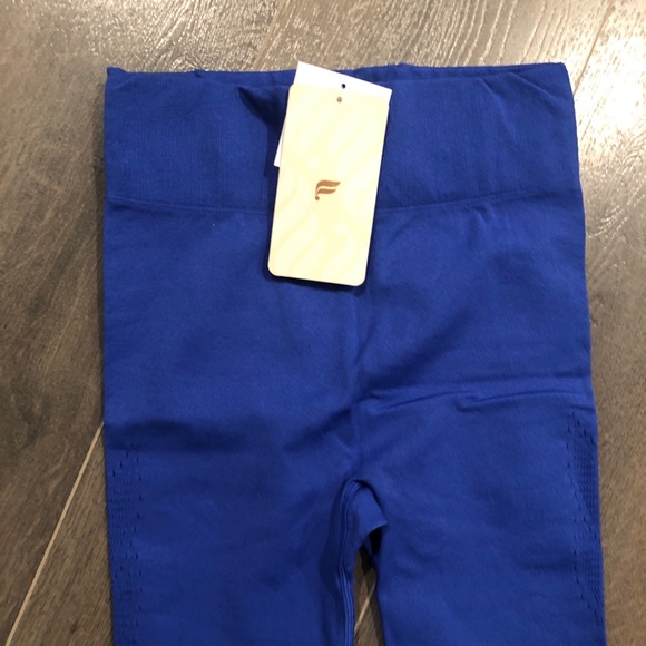 NWT-Fabletics SOLDOUT High-Waisted SculptKnit Logo - Picture 7 of 8